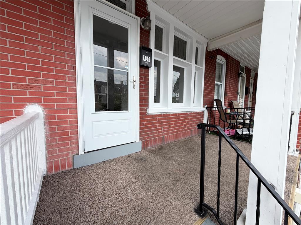 758 Pawnee Street Property Photo 2
