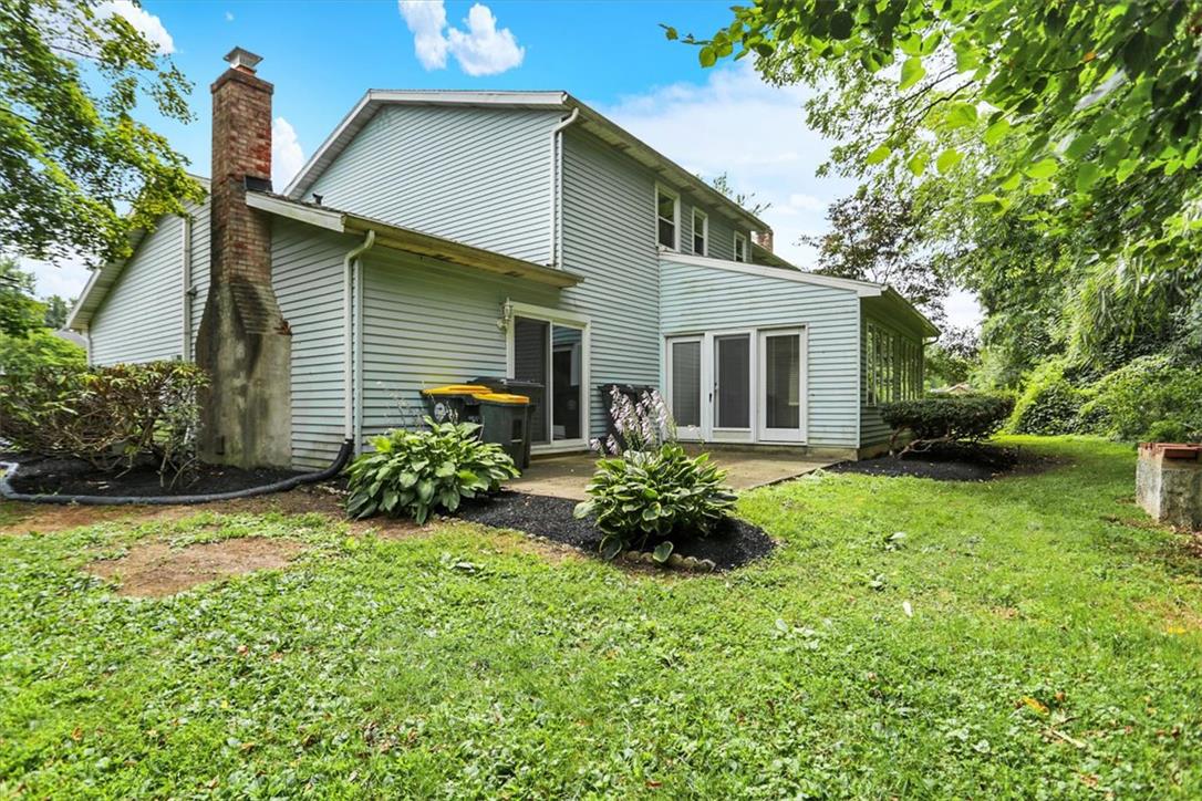 214 Burrell Boulevard Property Photo 40