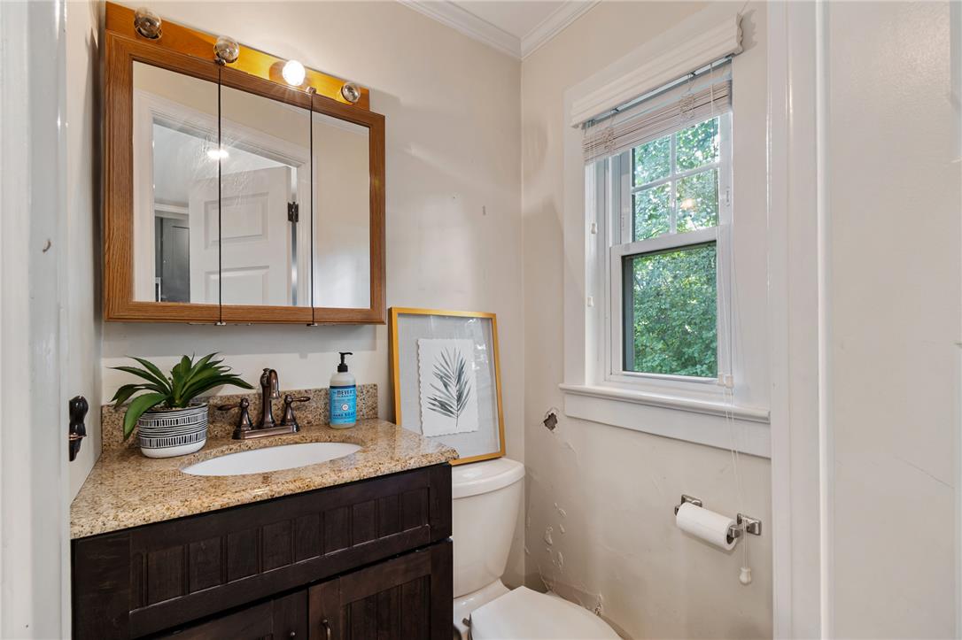3552 Broadway Property Photo 16