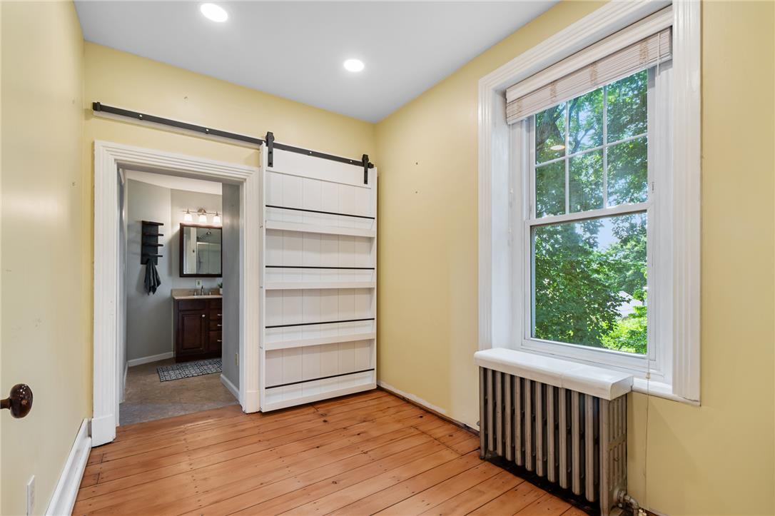 3552 Broadway Property Photo 23