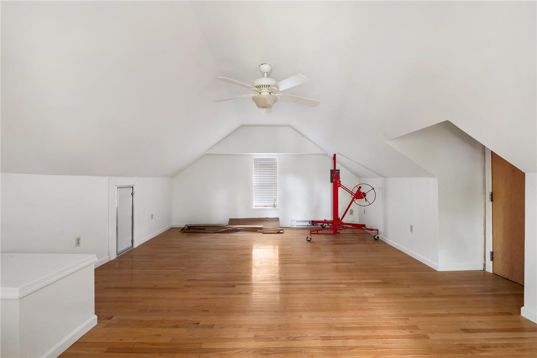 3552 Broadway Property Photo 28