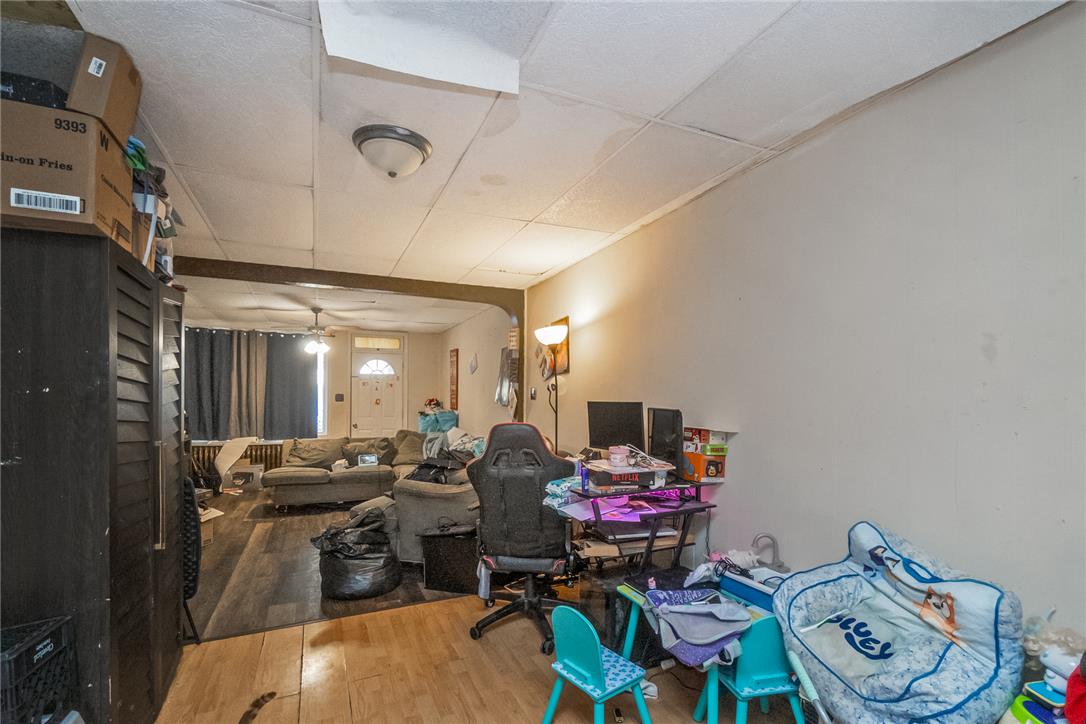 319 Abbott Street Property Photo 7