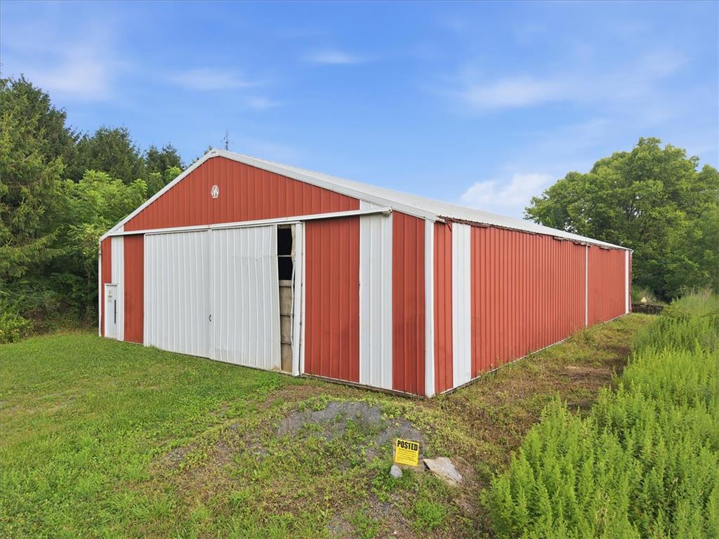 4065 Country Side Lane Property Photo 10
