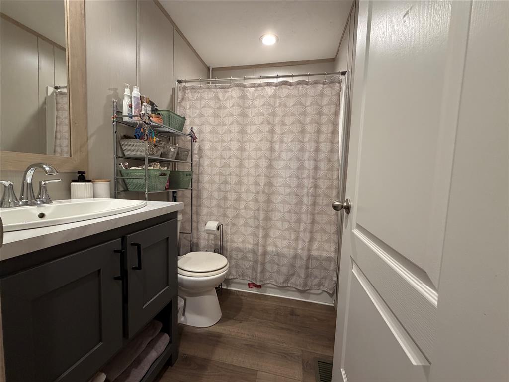 5733 Pfeiffer Circle Property Photo 7