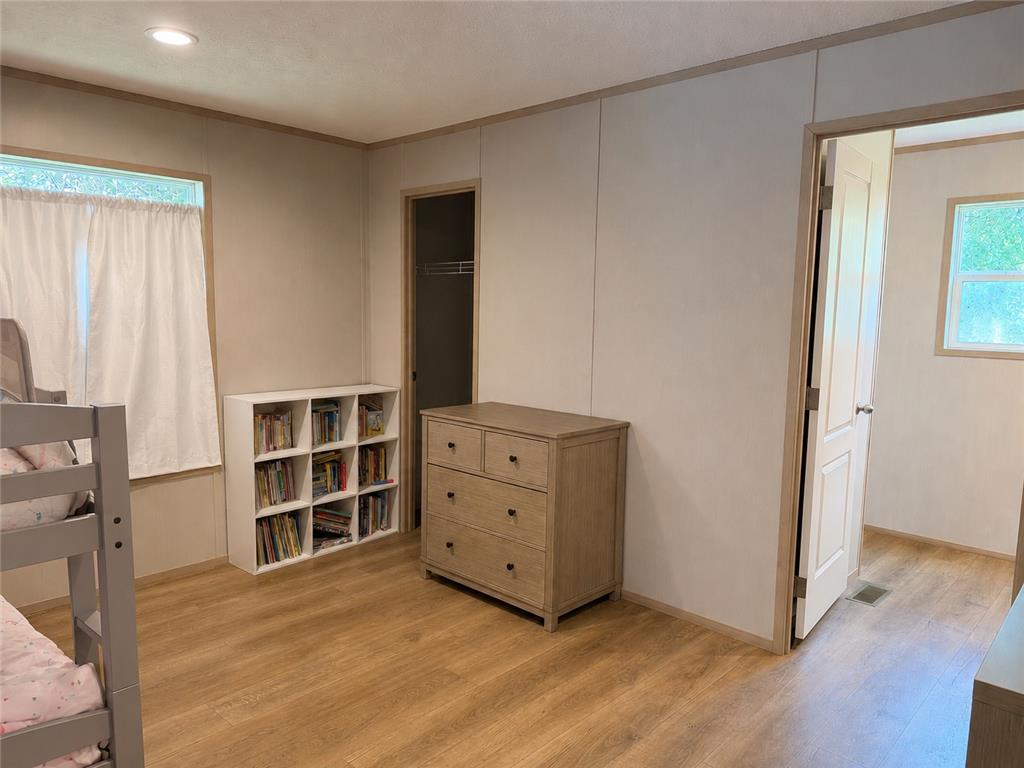 5733 Pfeiffer Circle Property Photo 9