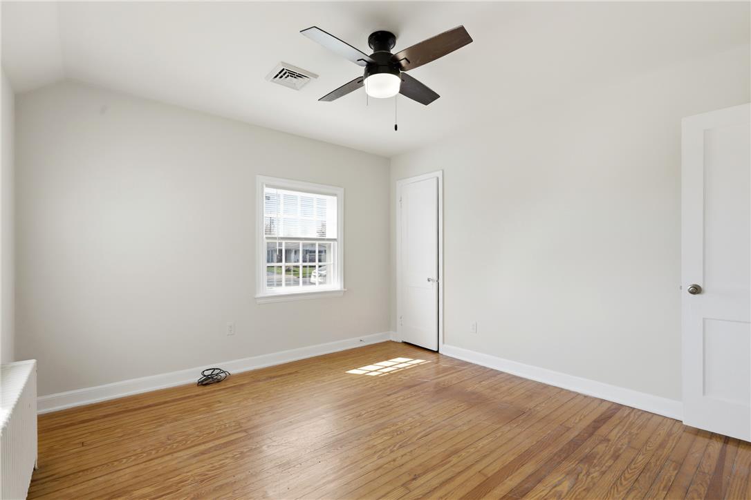 1224 Eaton Avenue House Property Photo 7
