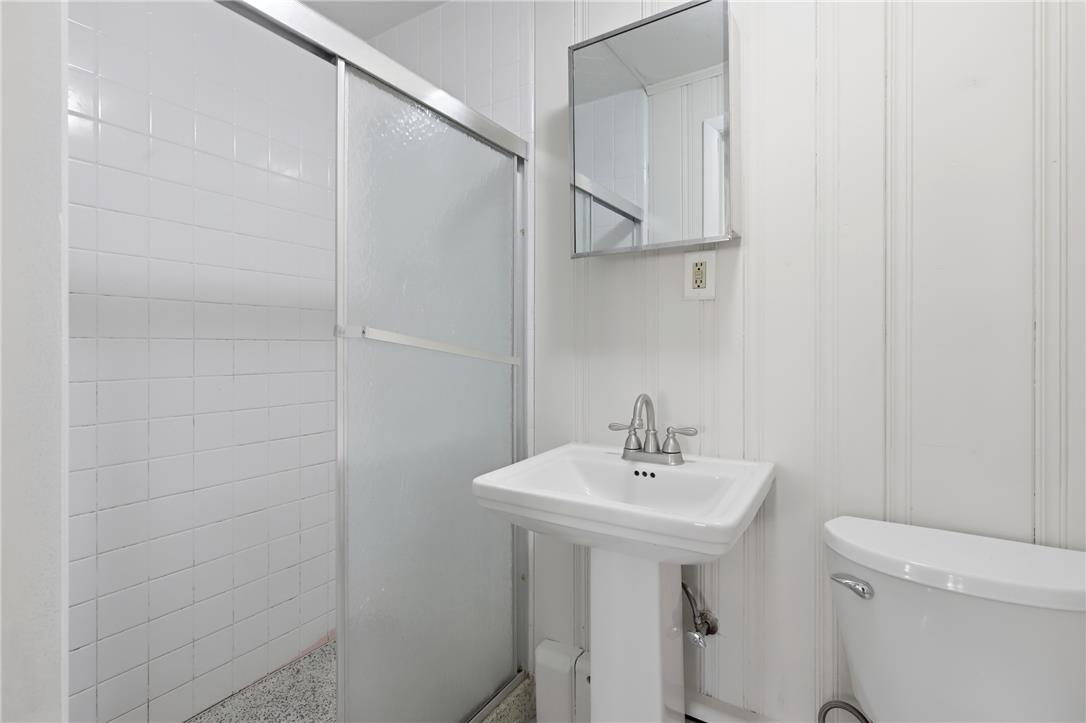 1224 Eaton Avenue House Property Photo 16