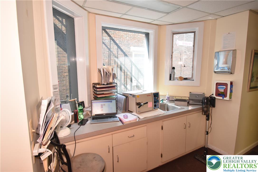 42 North 3rd Street Property Photo 9