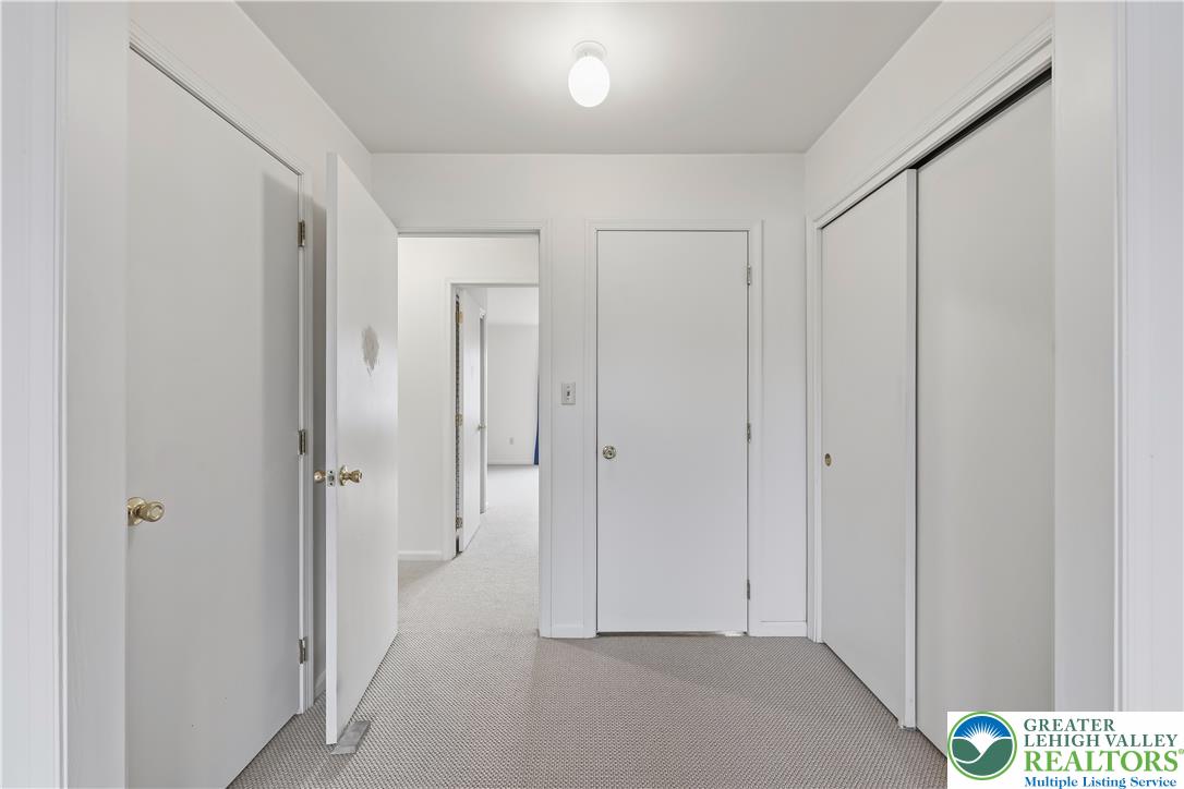 3251 Oakland Square Drive Property Photo 21