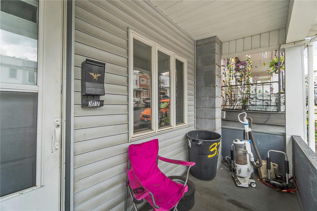 377 West Ridge Street Property Photo 3