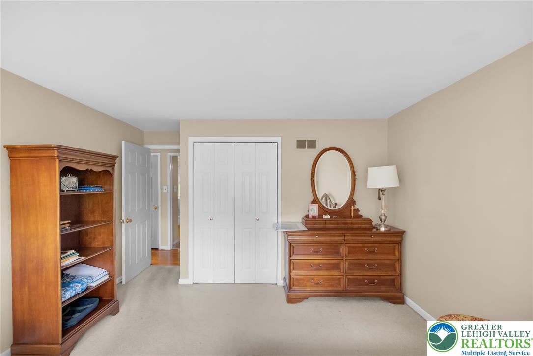 1000 Wedgewood Road Property Photo 32