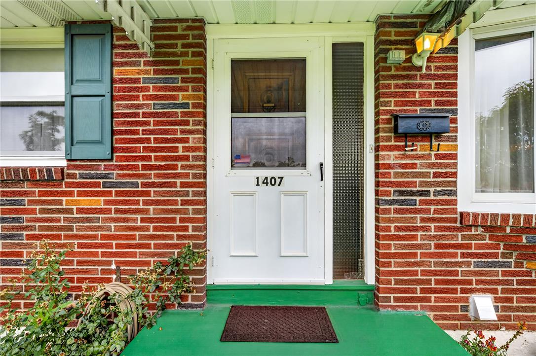 1407 East Livingston Street Property Photo 2