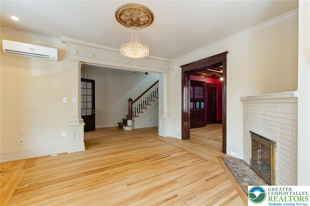 35 South 14th Street Property Photo 16