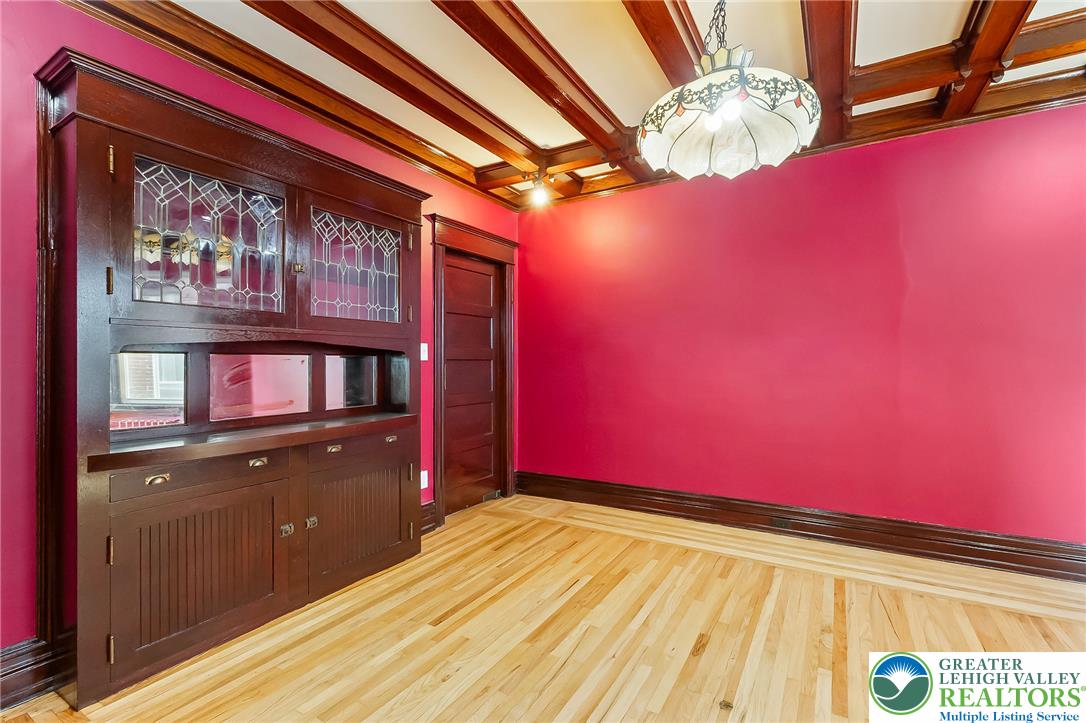 35 South 14th Street Property Photo 18