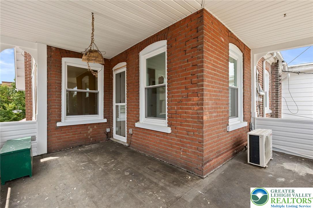 35 South 14th Street Property Photo 52