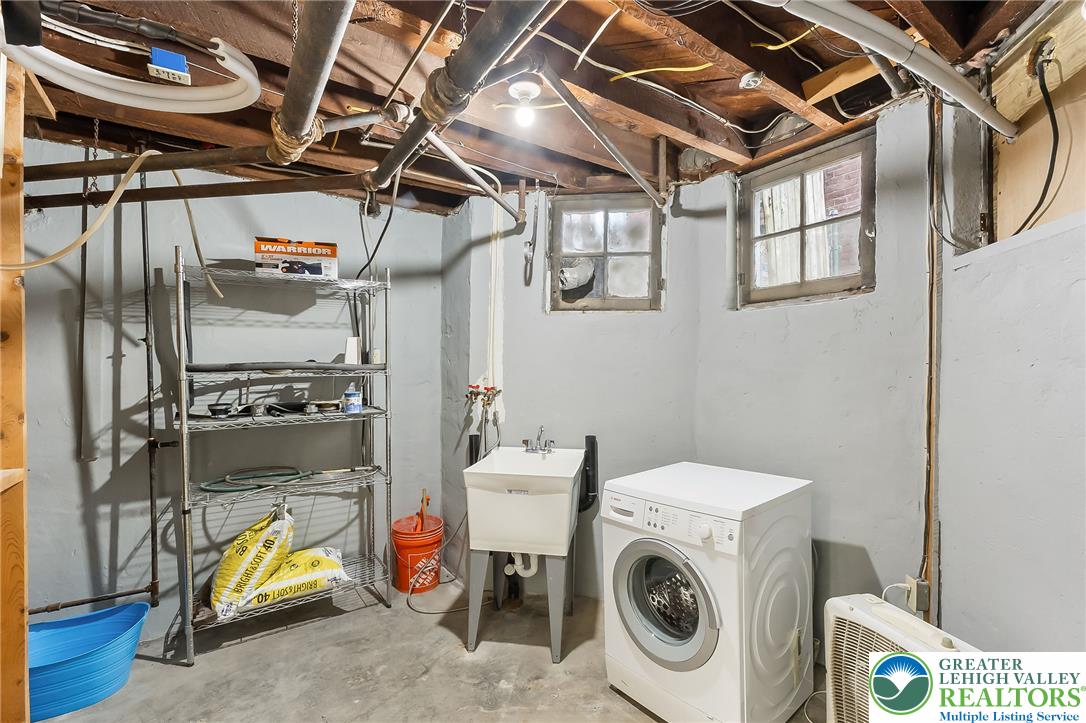 35 South 14th Street Property Photo 69