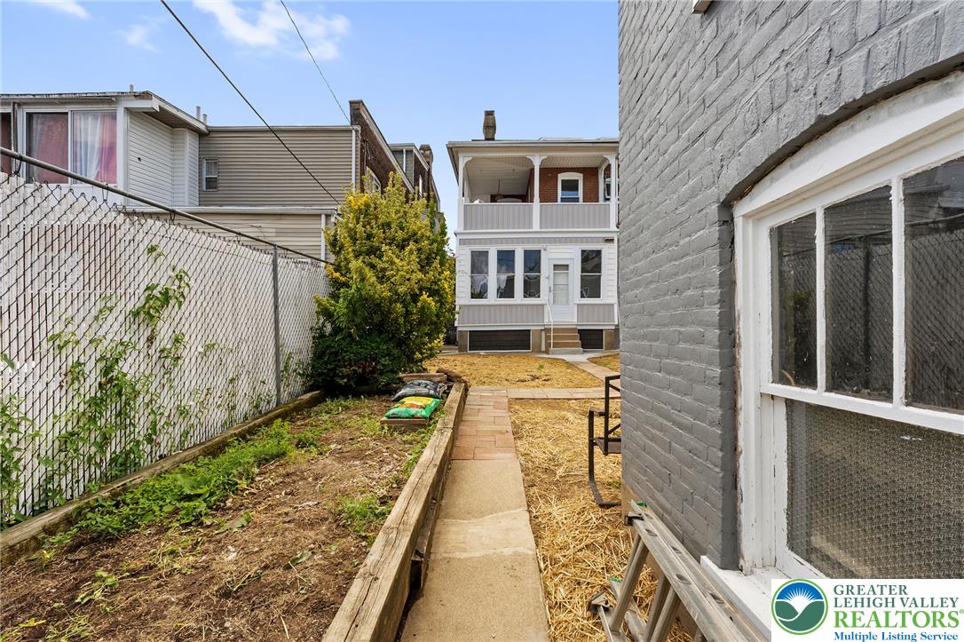35 South 14th Street Property Photo 77