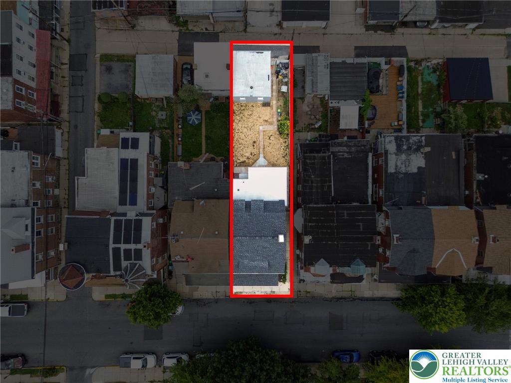 35 South 14th Street Property Photo 81