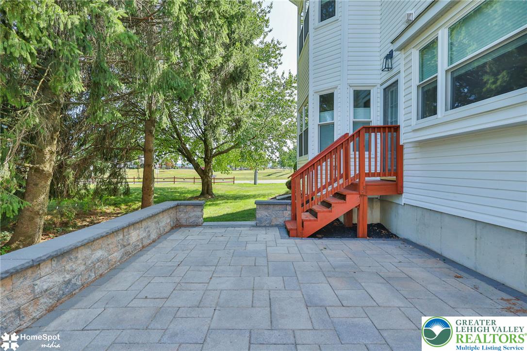 369 Lenape Trail Property Photo 8