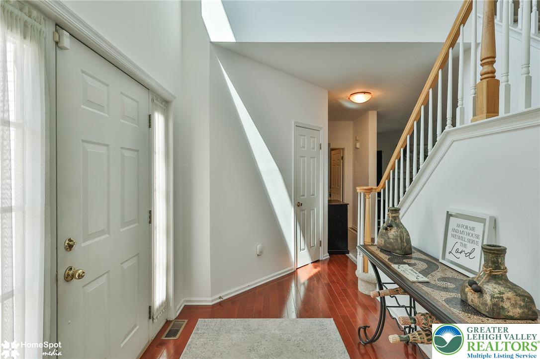 369 Lenape Trail Property Photo 11