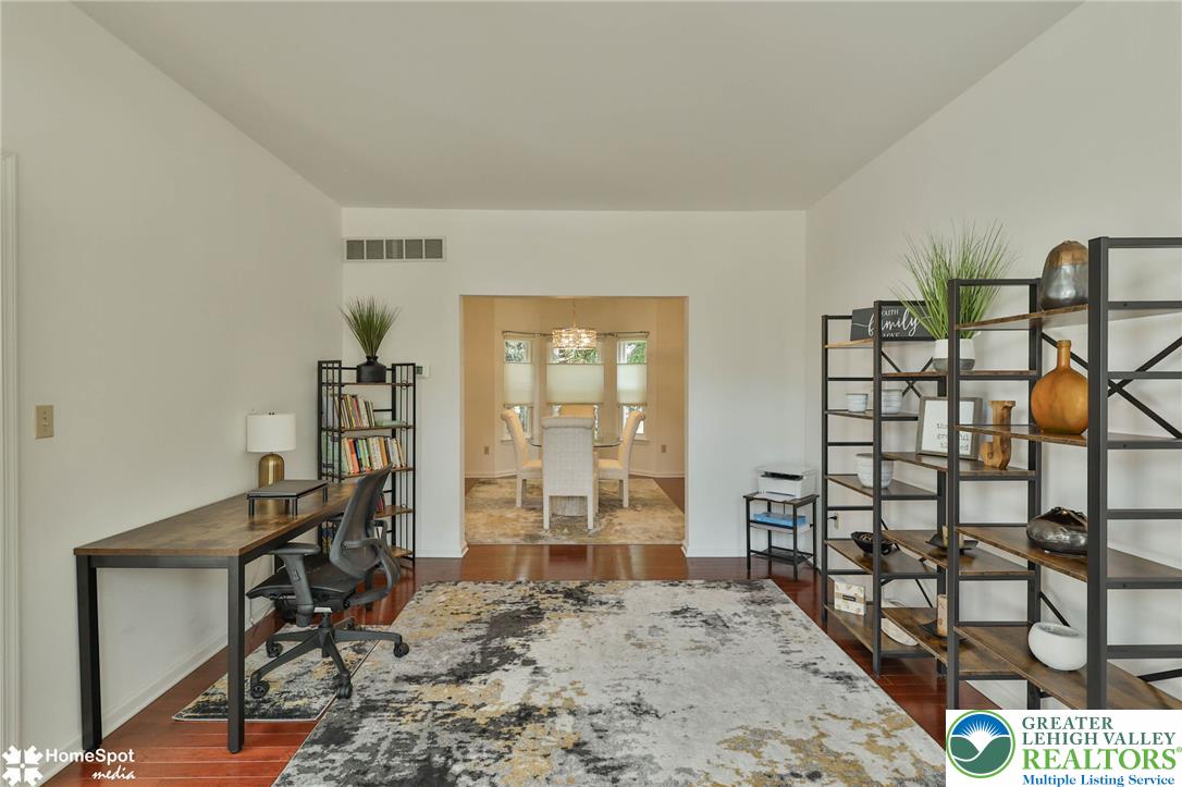 369 Lenape Trail Property Photo 15