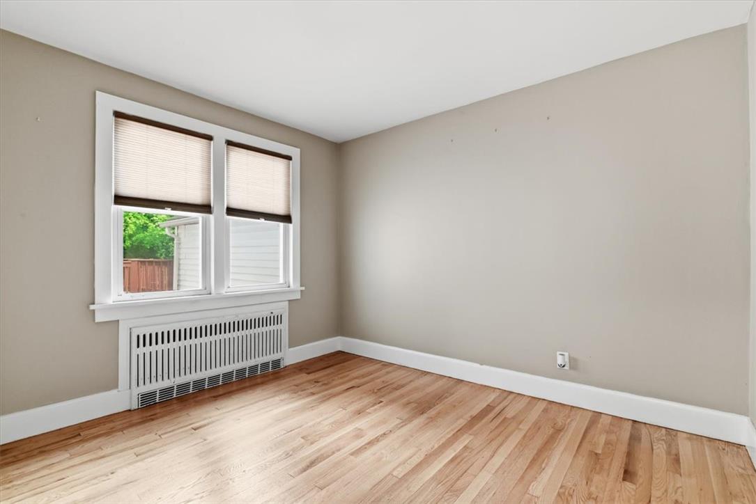 467 8th Street Property Photo 27