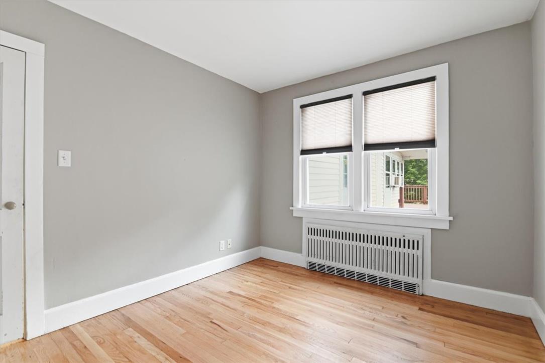 467 8th Street Property Photo 28