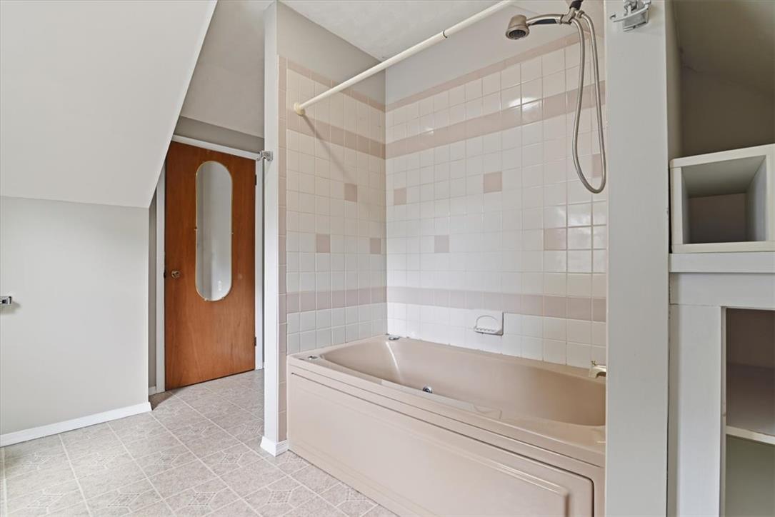 467 8th Street Property Photo 46