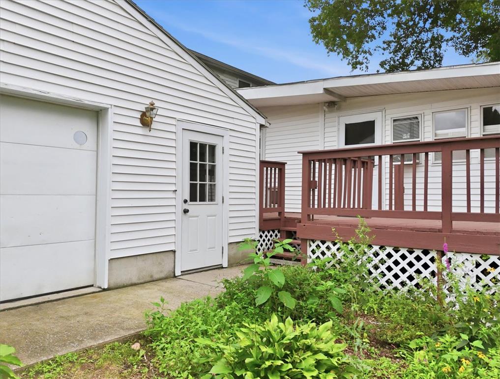 467 8th Street Property Photo 55