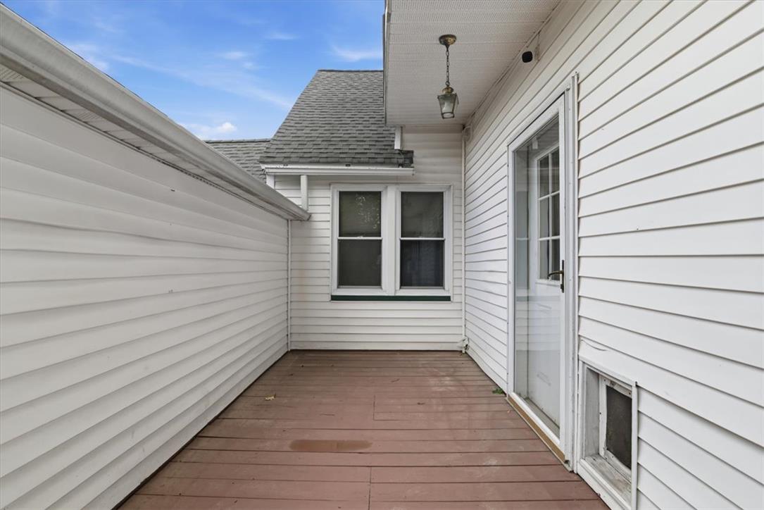 467 8th Street Property Photo 60