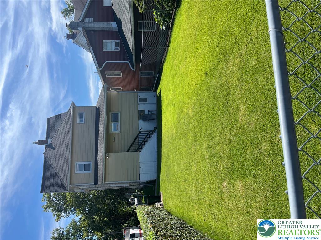 259 8th Avenue Property Photo 2