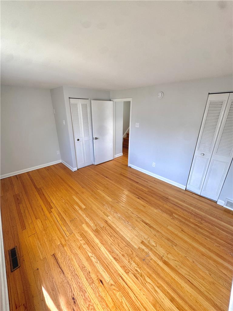 1962 South Hall Street Property Photo 12