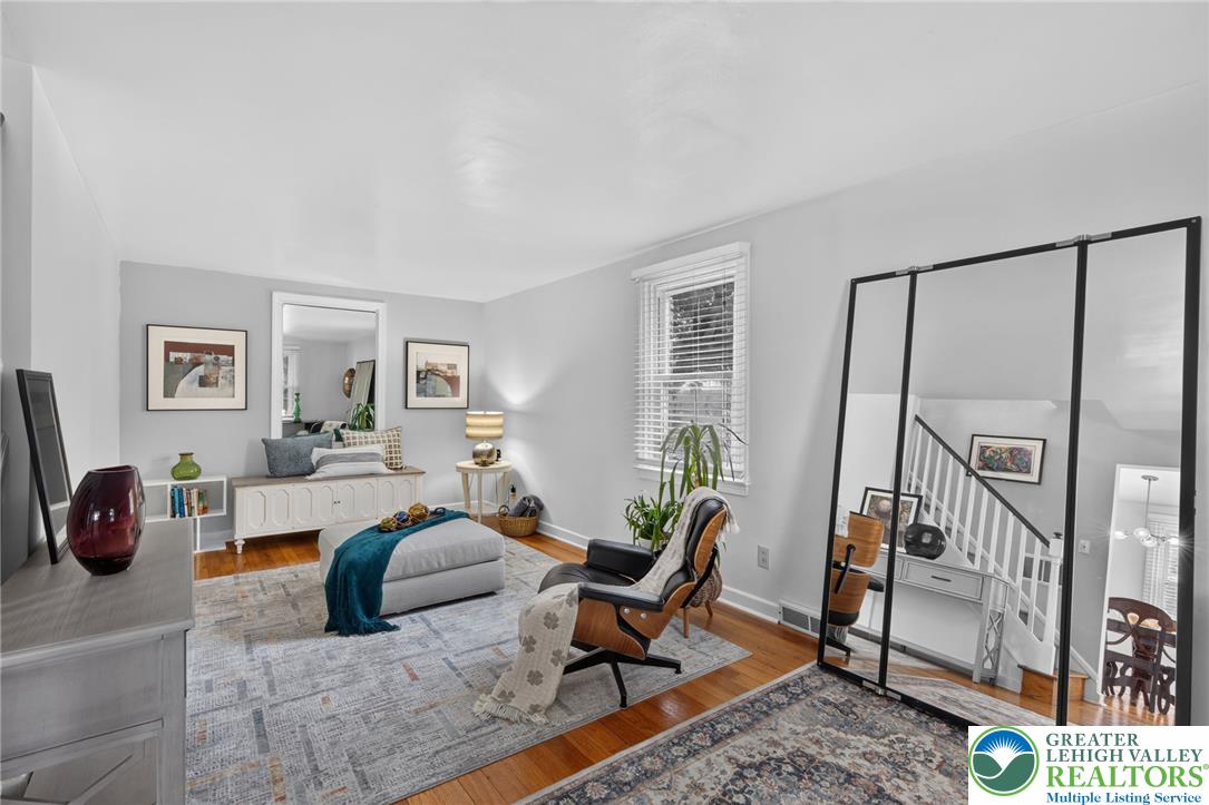 1920 Fairmont Street Property Photo 5