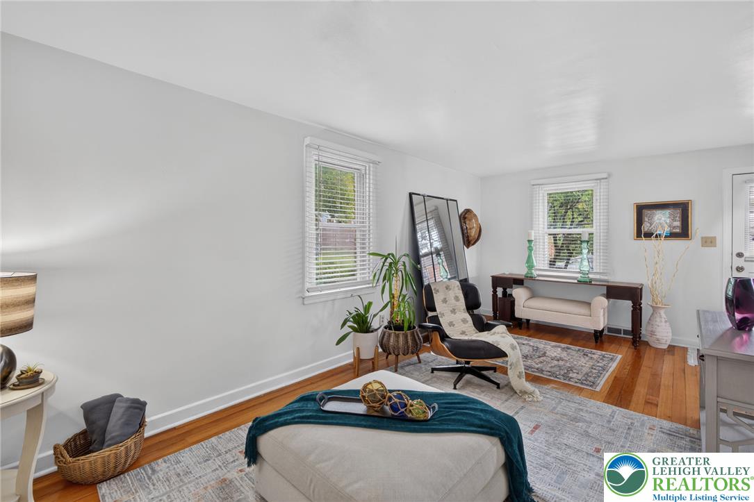 1920 Fairmont Street Property Photo 8
