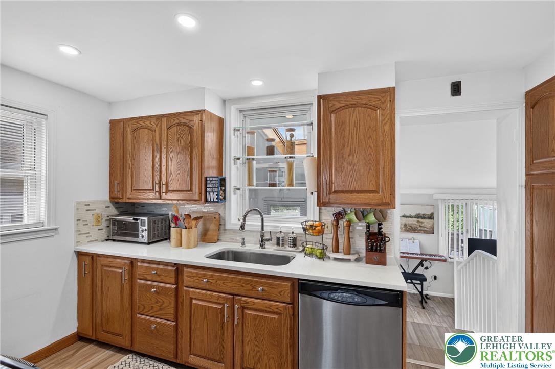 1920 Fairmont Street Property Photo 12