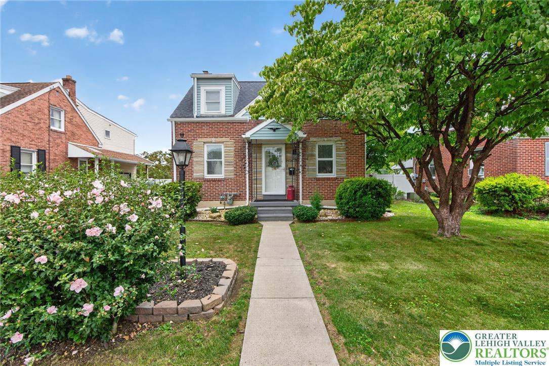 1920 Fairmont Street Property Photo 35