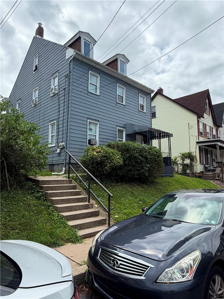 211 Wilkes Barre Street Property Photo 3