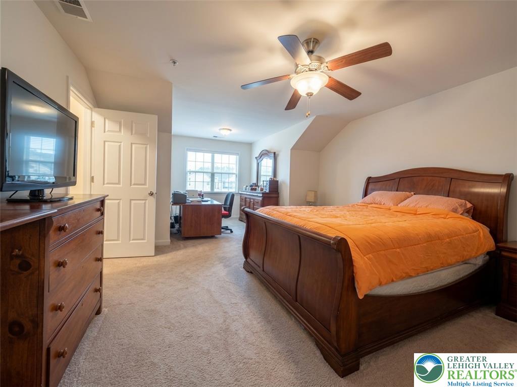 850 Fieldstone Trail 70 Property Photo 7
