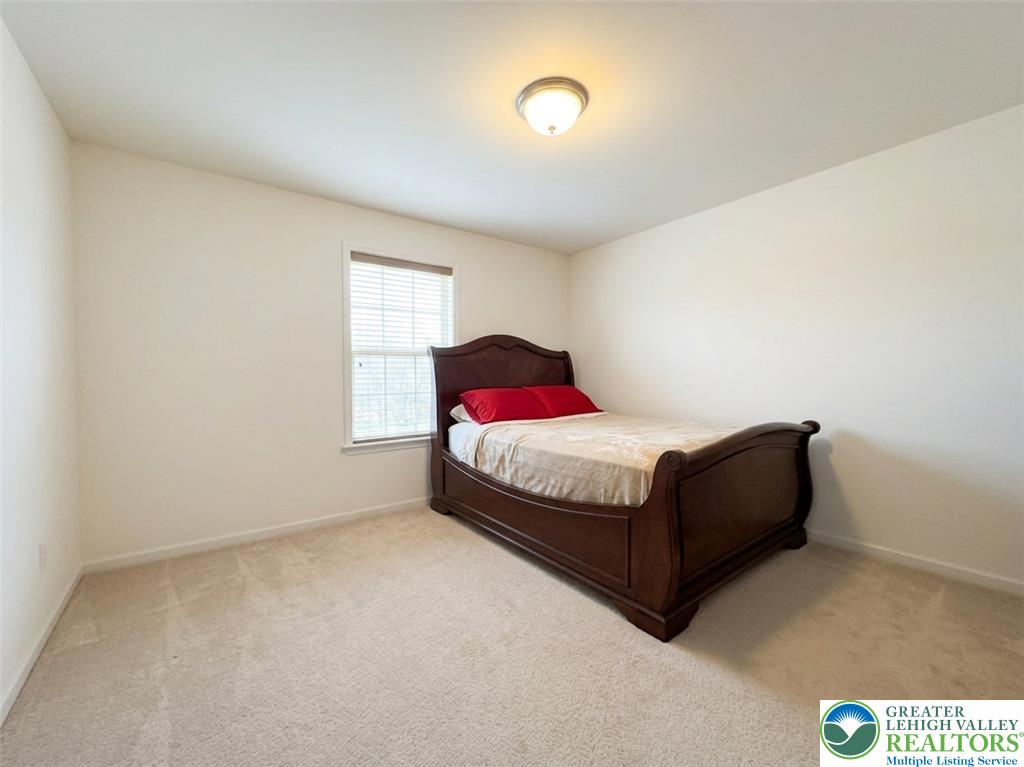 850 Fieldstone Trail 70 Property Photo 8