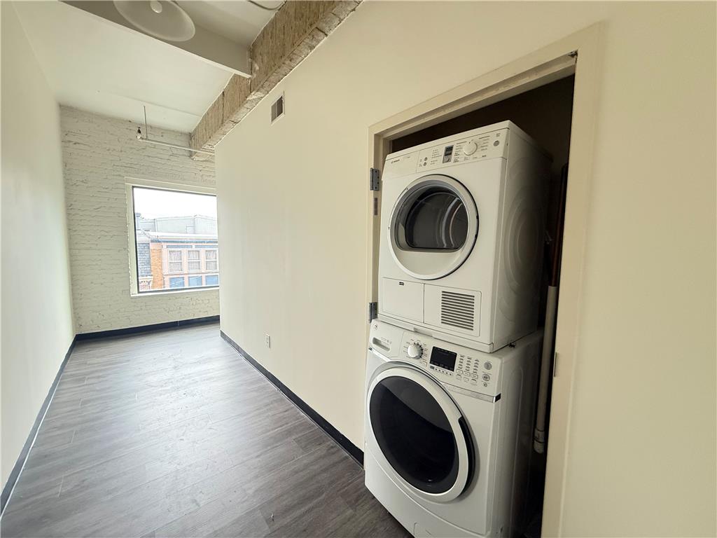128 North 8th 3e Property Photo 8
