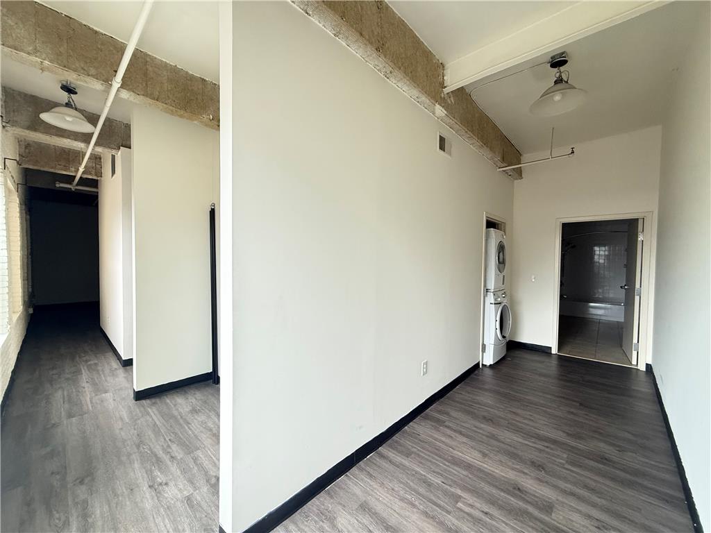128 North 8th 3e Property Photo 11