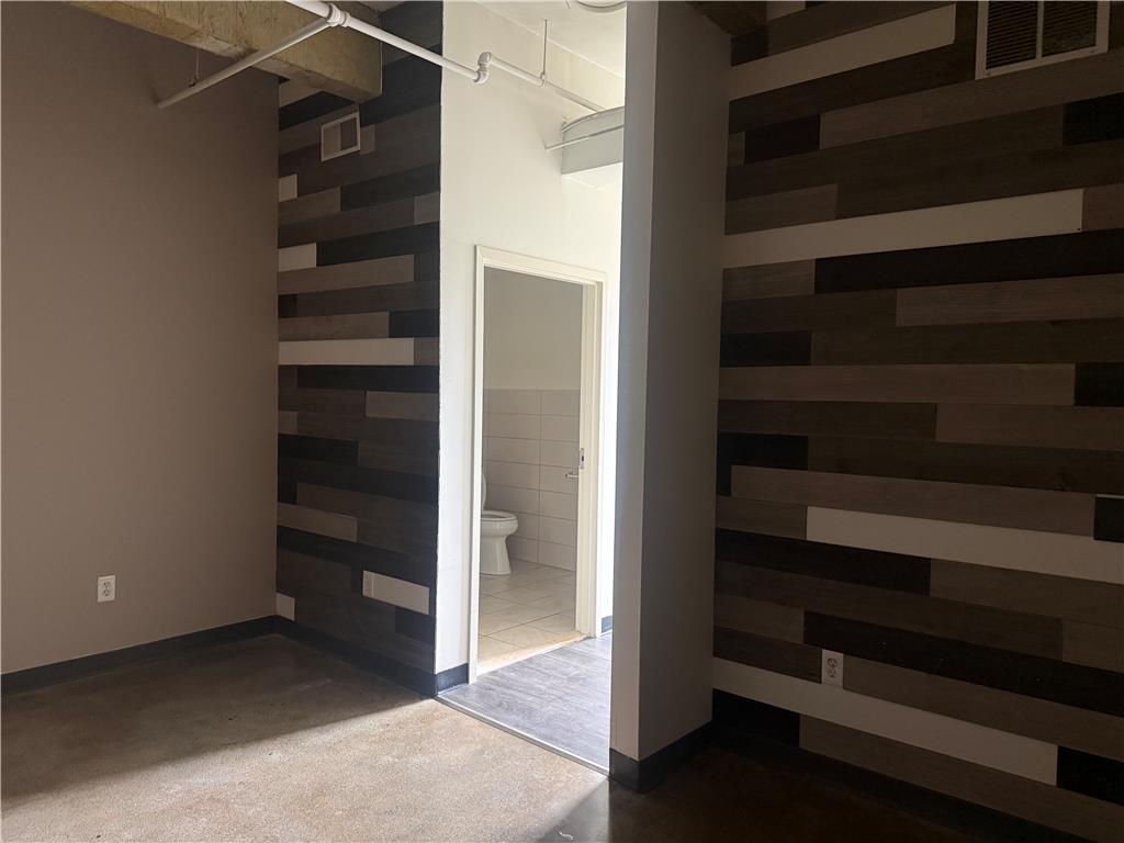 128 North 8th 3e Property Photo 12