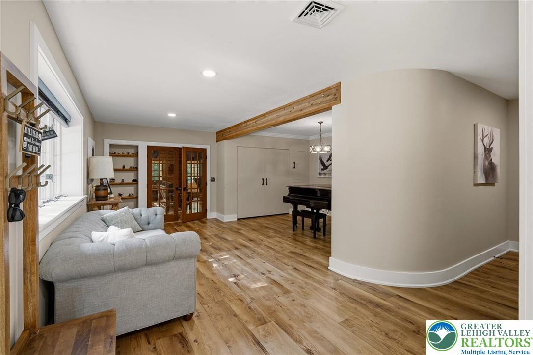360 Babbling Brook Road Property Photo 14