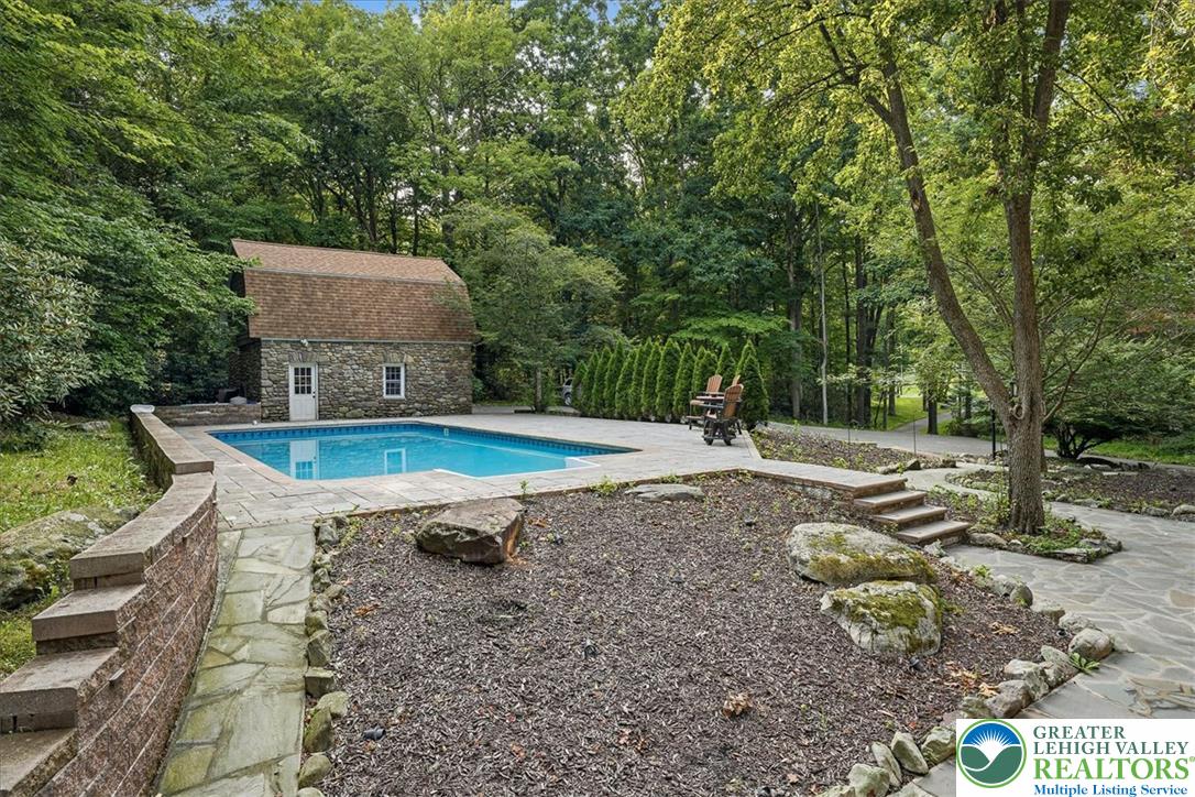 360 Babbling Brook Road Property Photo 33