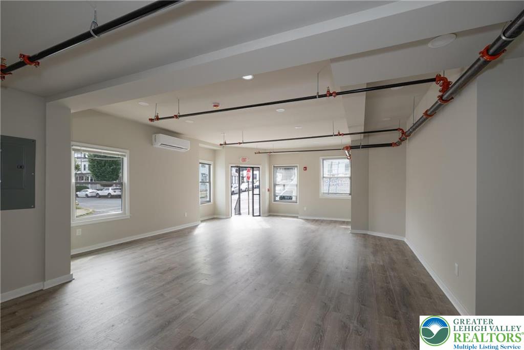 1101 Lehigh Street Property Photo 6