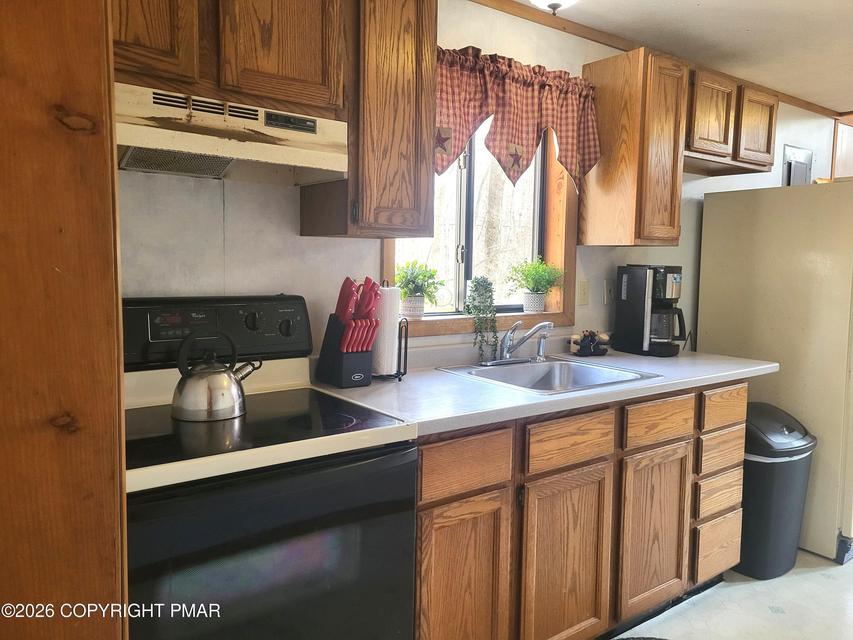 630 Maxatawny Drive Property Photo 13