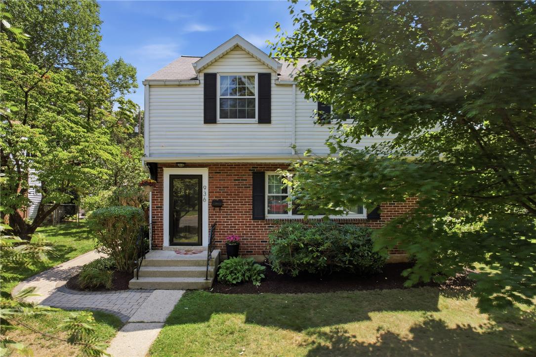 936 Evergreen Street Property Photo 2