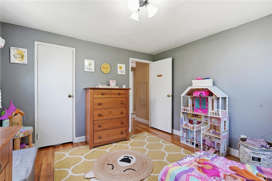 936 Evergreen Street Property Photo 31