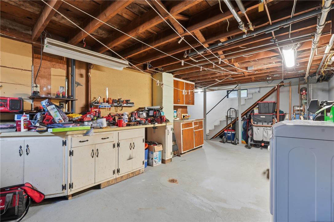 936 Evergreen Street Property Photo 40
