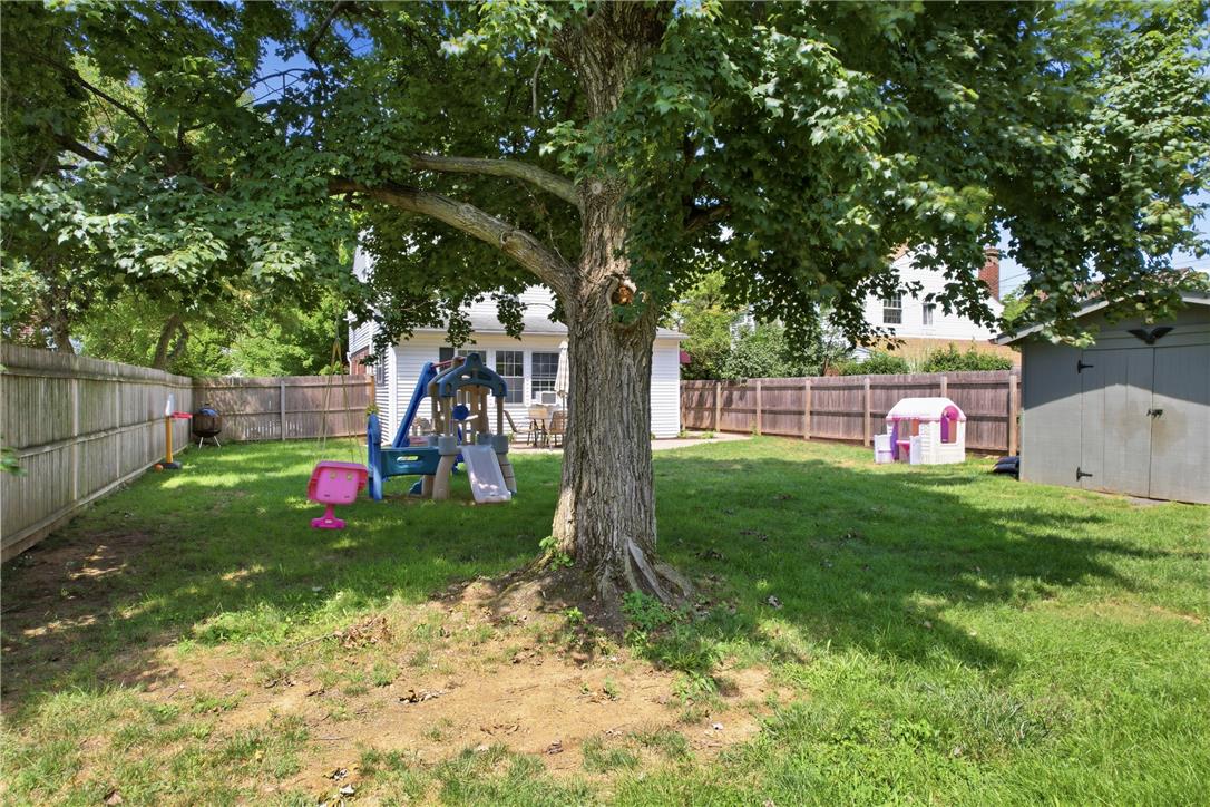 936 Evergreen Street Property Photo 48